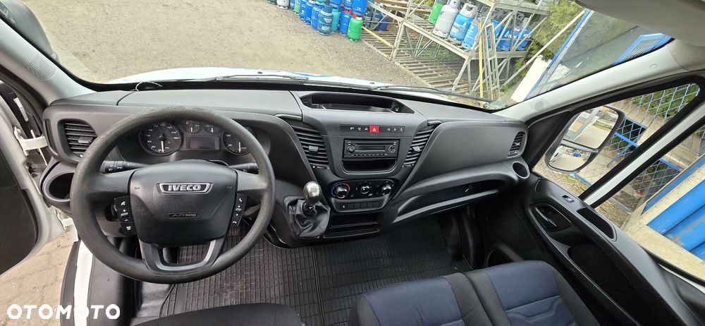 Iveco DAILY - 7