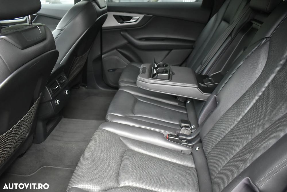 Audi Q7 3.0 TDI Quattro Tiptronic - 24