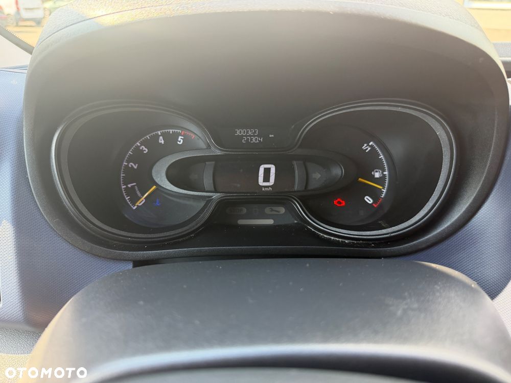 Opel Vivaro - 13