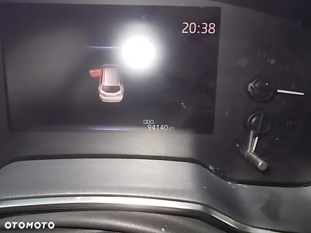 Toyota Corolla 1.8 Hybrid Executive - 12