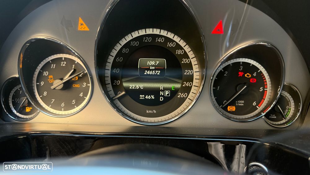 Mercedes-Benz E 300 - 13