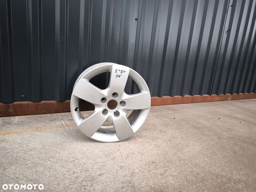 FELGA ALUMINIOWA AUDI A3 A4 A6 VW SKODA 7.0J R16 ET45 4B0601025AA K*8* OK - 1