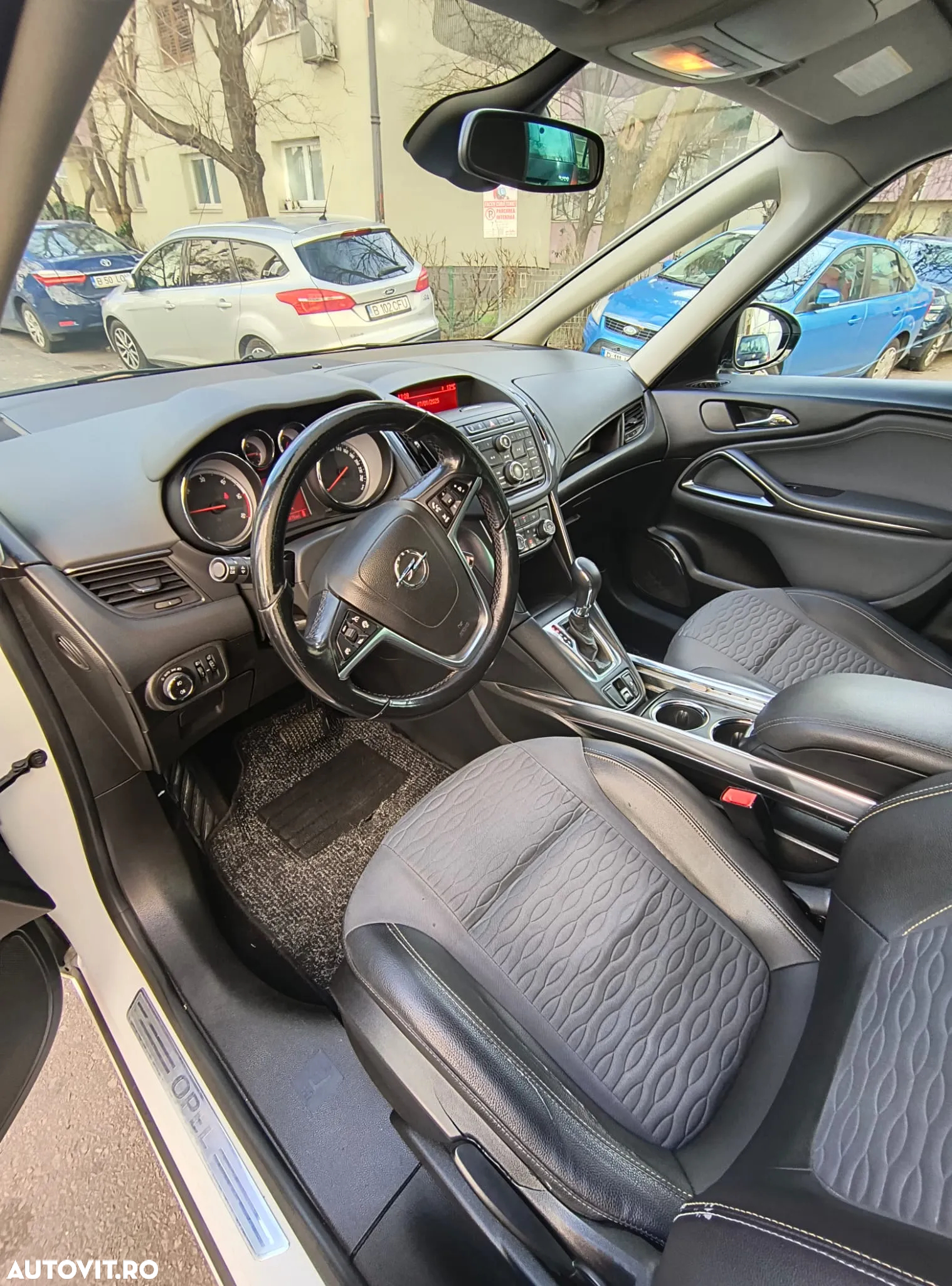 Opel Zafira - 12