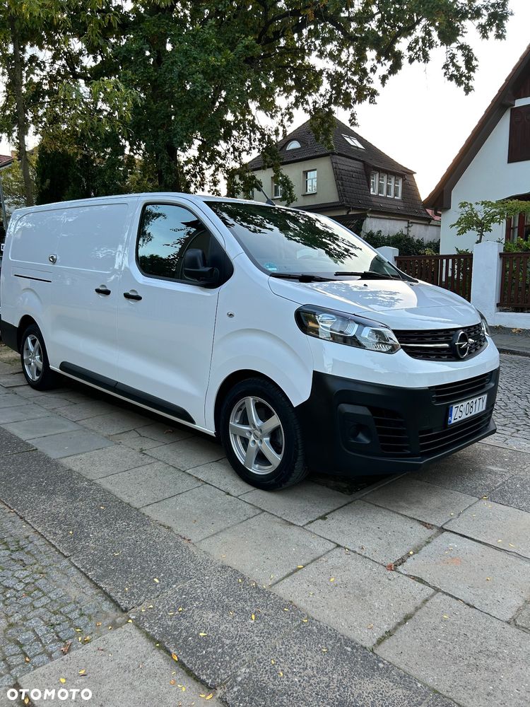 Opel Vivaro - 1