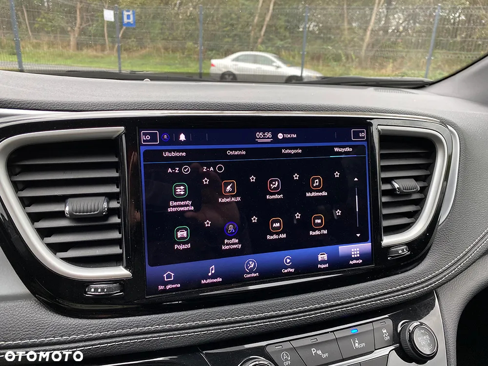 Chrysler Pacifica - 29