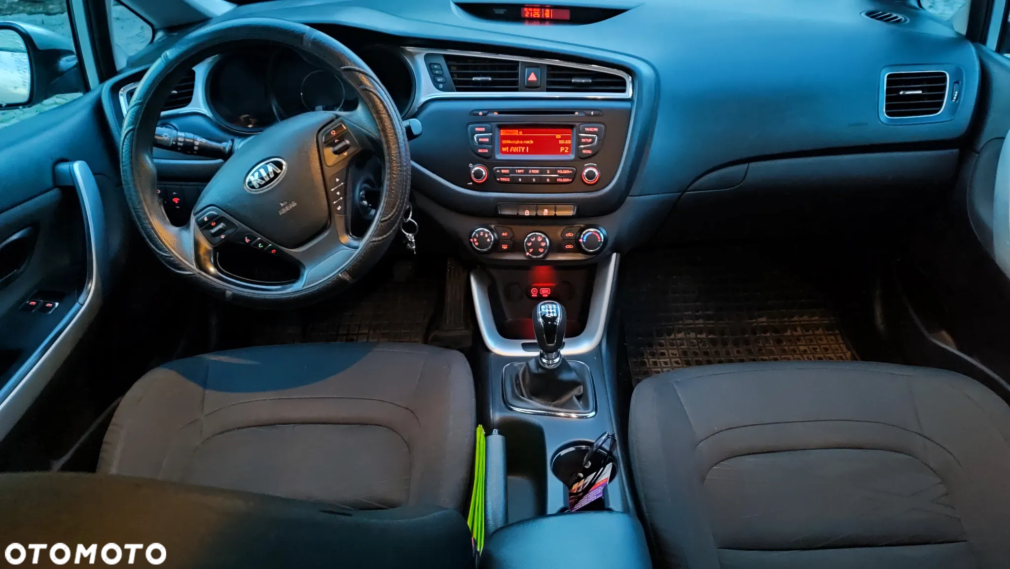 Kia Ceed Cee'd 1.4 CRDi M - 28