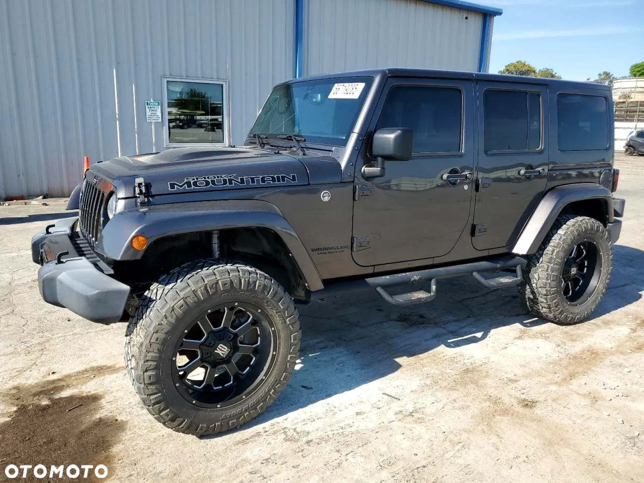 Jeep Wrangler 3.6 Unlim Sahara - 2