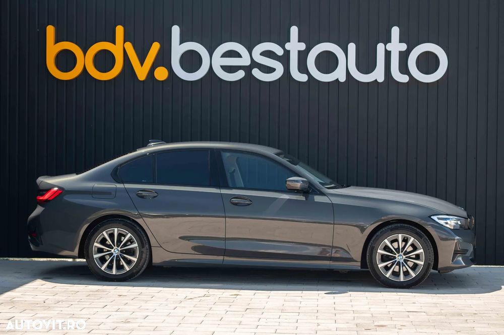 BMW Seria 3 320d xDrive Aut. Sport Line - 12