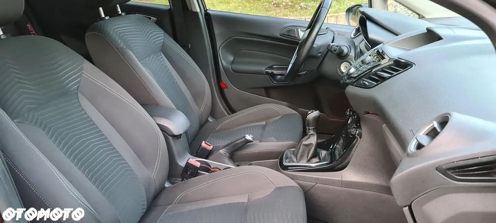 Ford Fiesta 1.0 EcoBoost Start-Stop ST-LINE - 30
