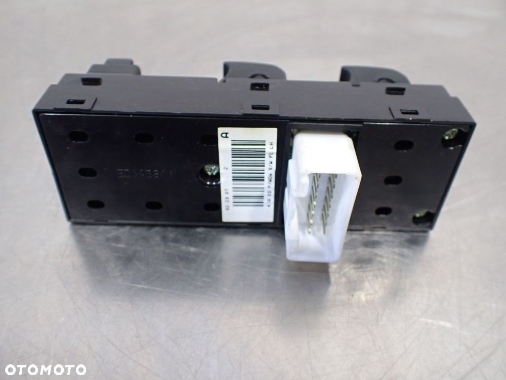 PANEL STEROWANIA SZYB KIA CEED  93570-1H120 369490-1000 - 4