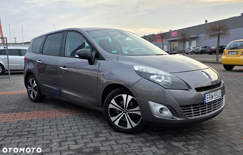 Renault Grand Scenic 2.0 16V 140 CVT Bose Edition - 2