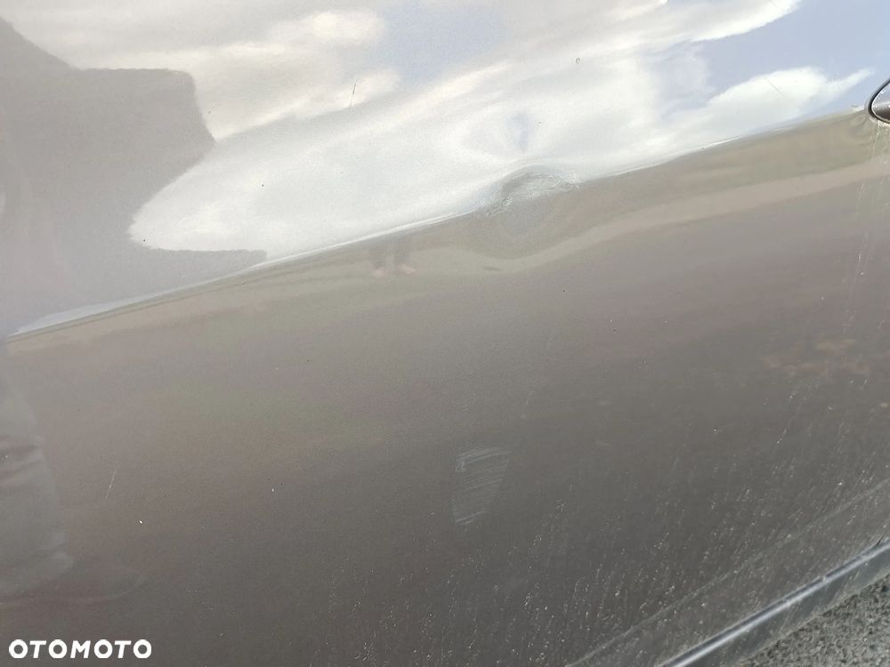 Kia Venga 1.6 CRDi M - 10