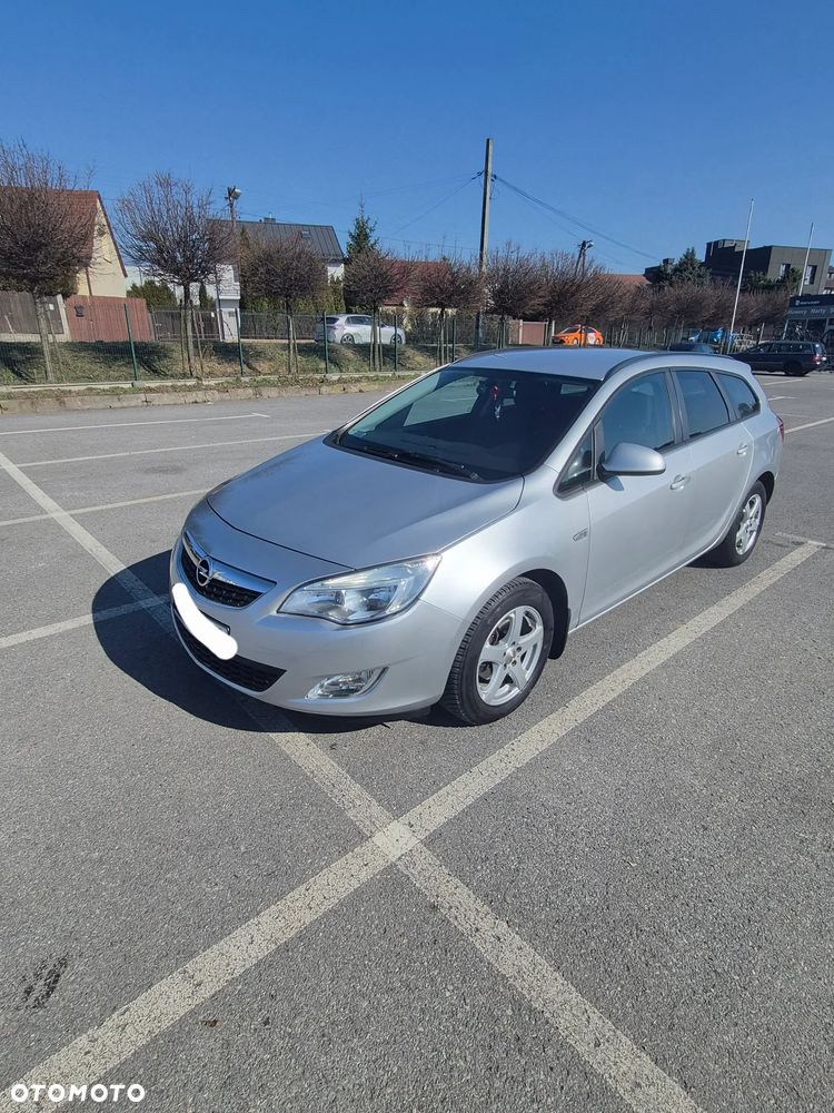 Opel Astra 1.4 Turbo - 1