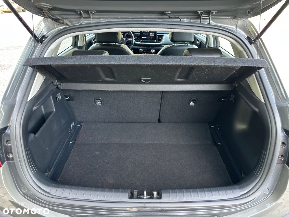 Kia Stonic 1.0 T-GDI L - 16