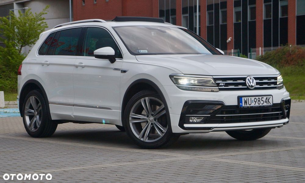 Volkswagen Tiguan - 1