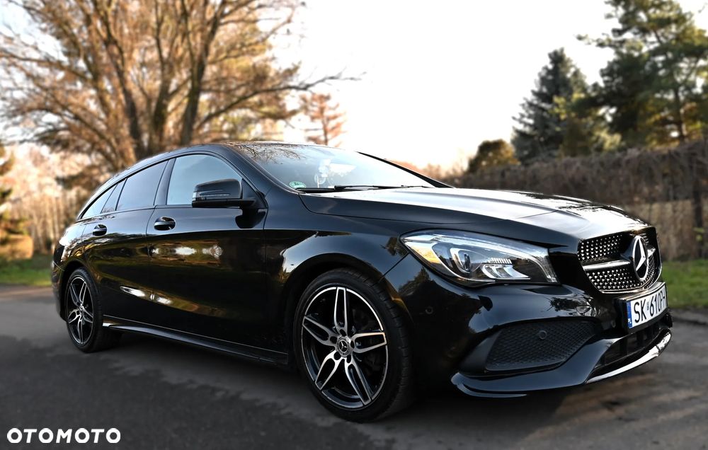Mercedes-Benz CLA 200 7G-DCT AMG Line - 12