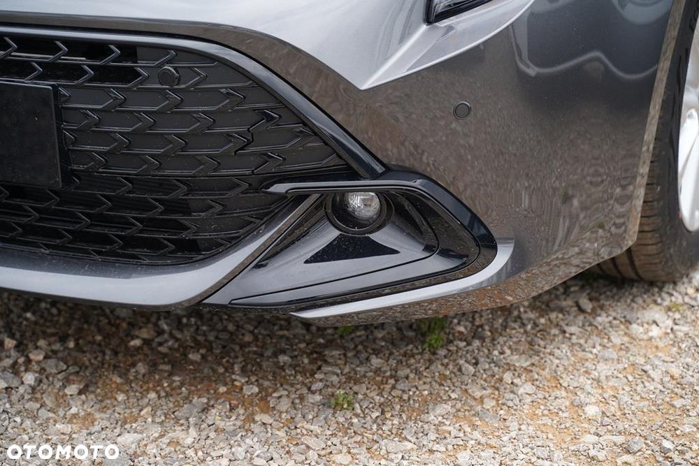 Toyota Corolla 1.8 Hybrid Comfort - 33