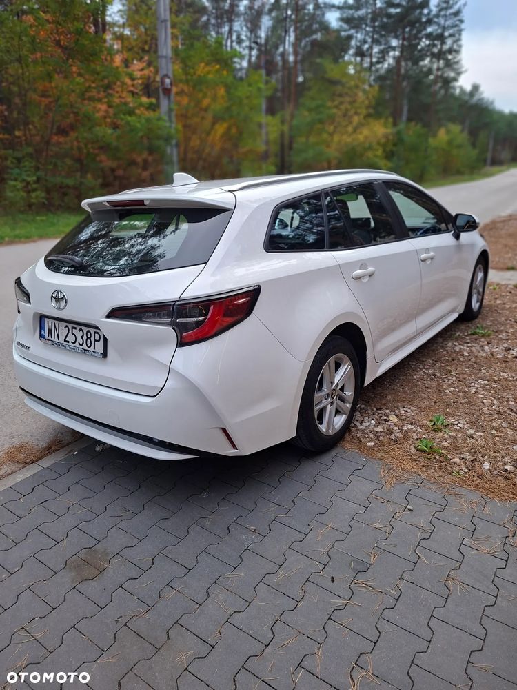 Toyota Corolla - 3