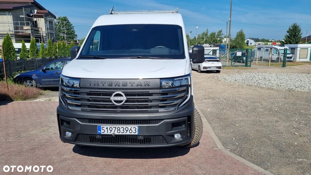 Nissan INTERSTAR - 7