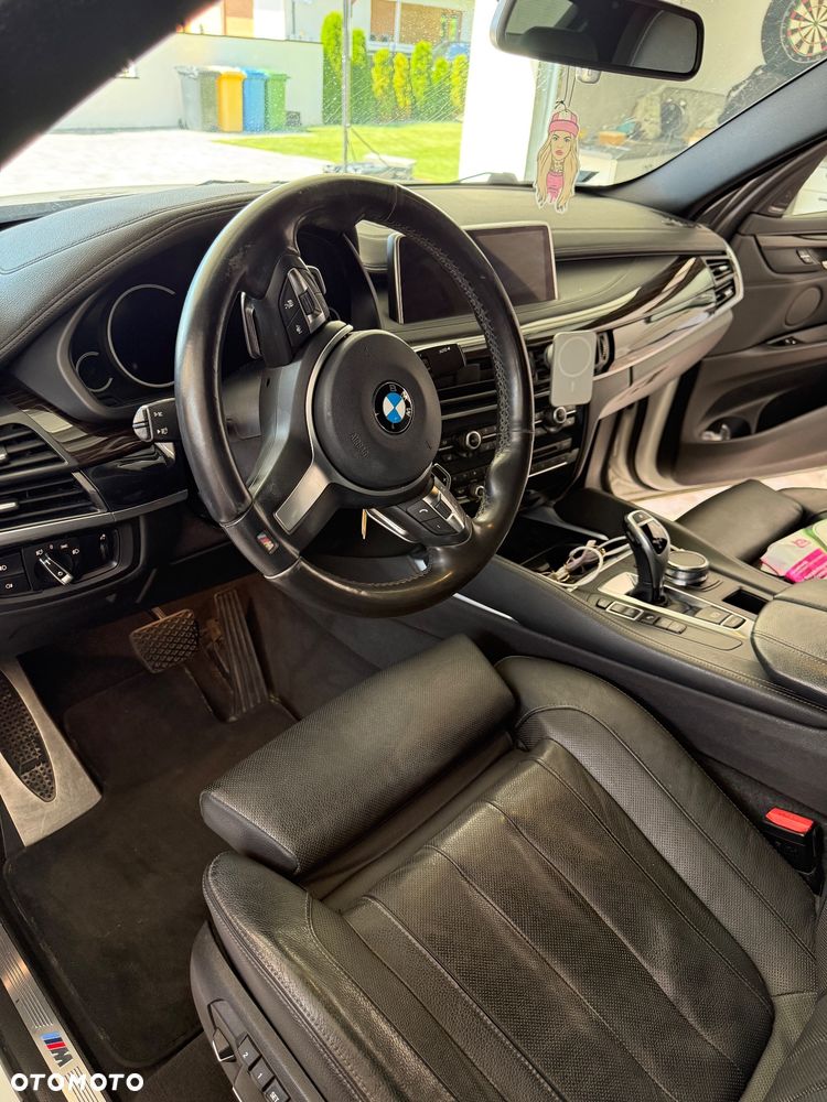 BMW X6 xDrive40d - 11