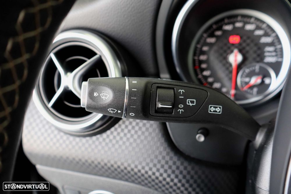 Mercedes-Benz A 180 d Urban - 21