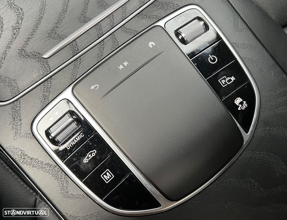 Mercedes-Benz GLC 300 e 4Matic - 21