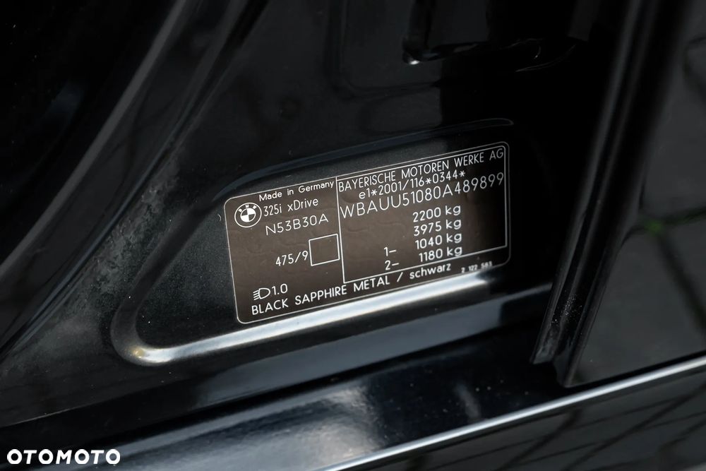 BMW Seria 3 325i xDrive Edition Lifestyle - 39