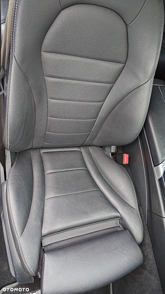 Mercedes-Benz Klasa C 220 d 9G-TRONIC - 15