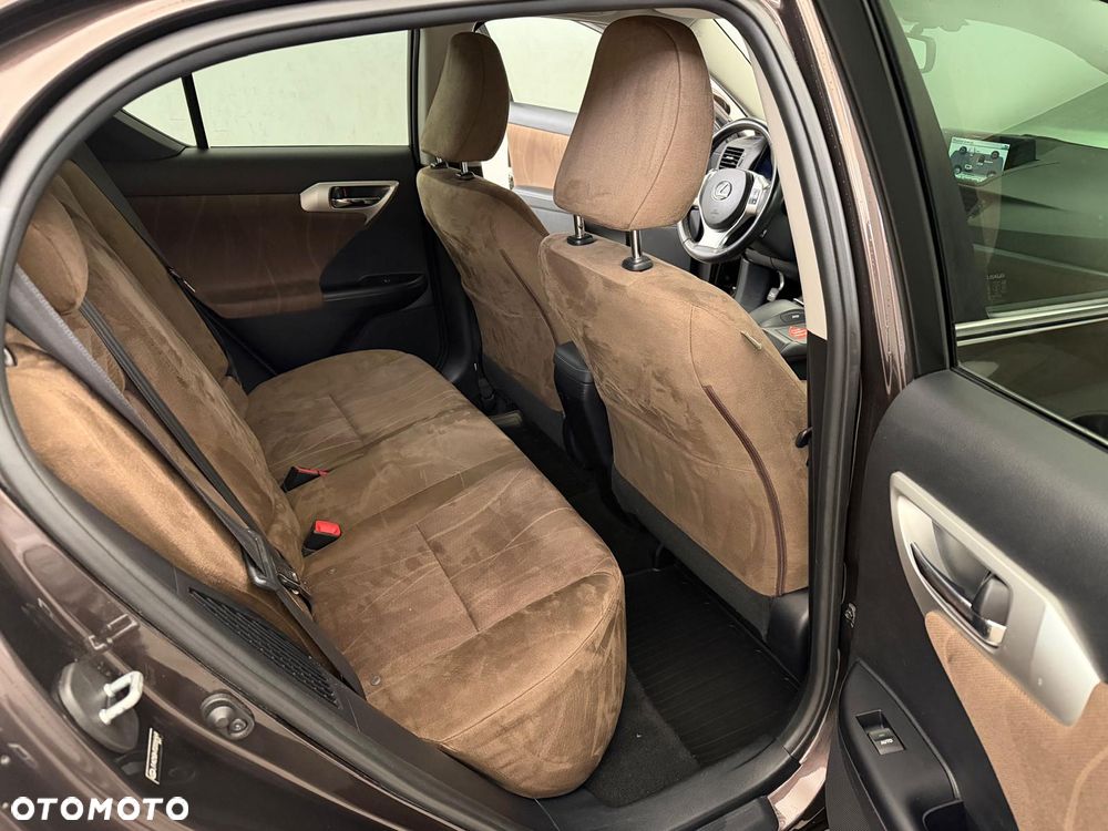 Lexus CT 200h Elegance - 12