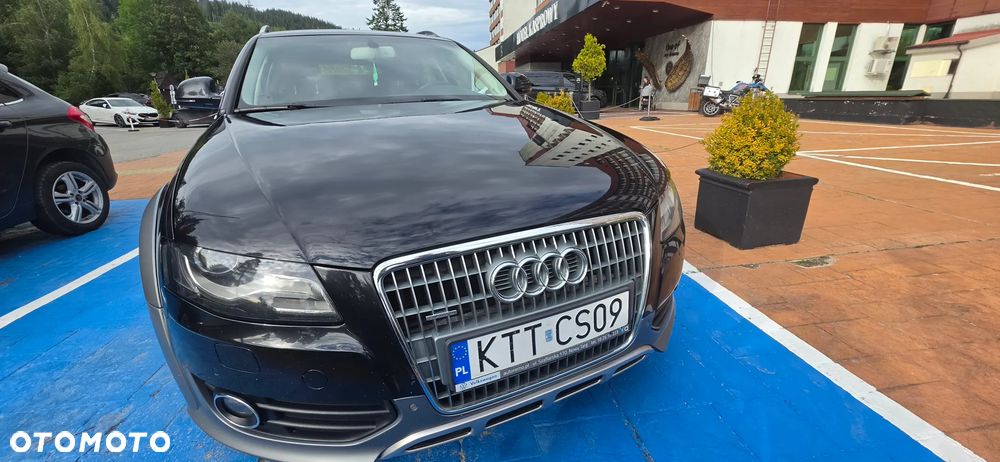 Audi A4 Allroad 2011 photo 2