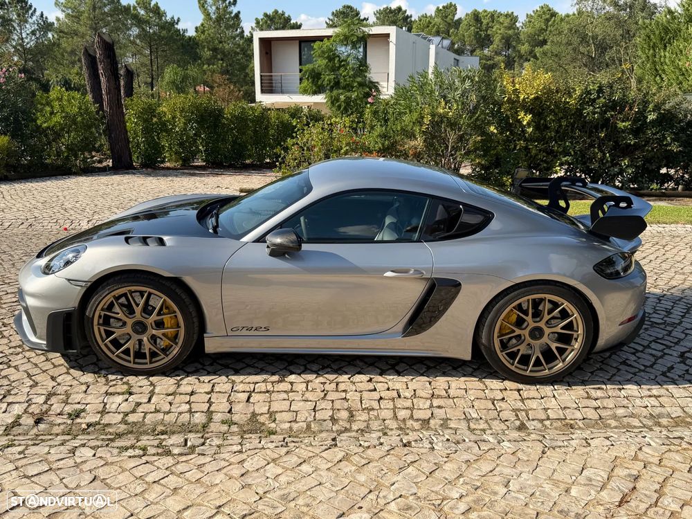 Porsche 718 Cayman GT4 RS - 2