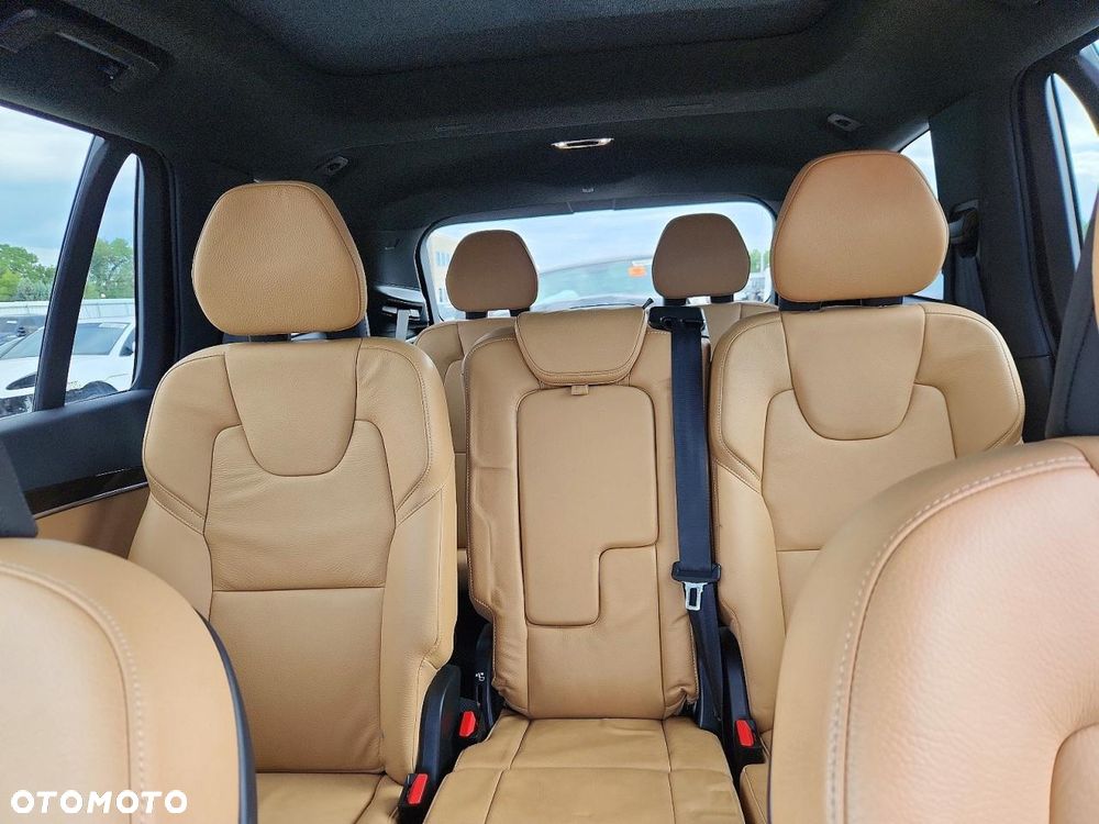 Volvo XC 90 T6 AWD Geartronic Momentum - 9