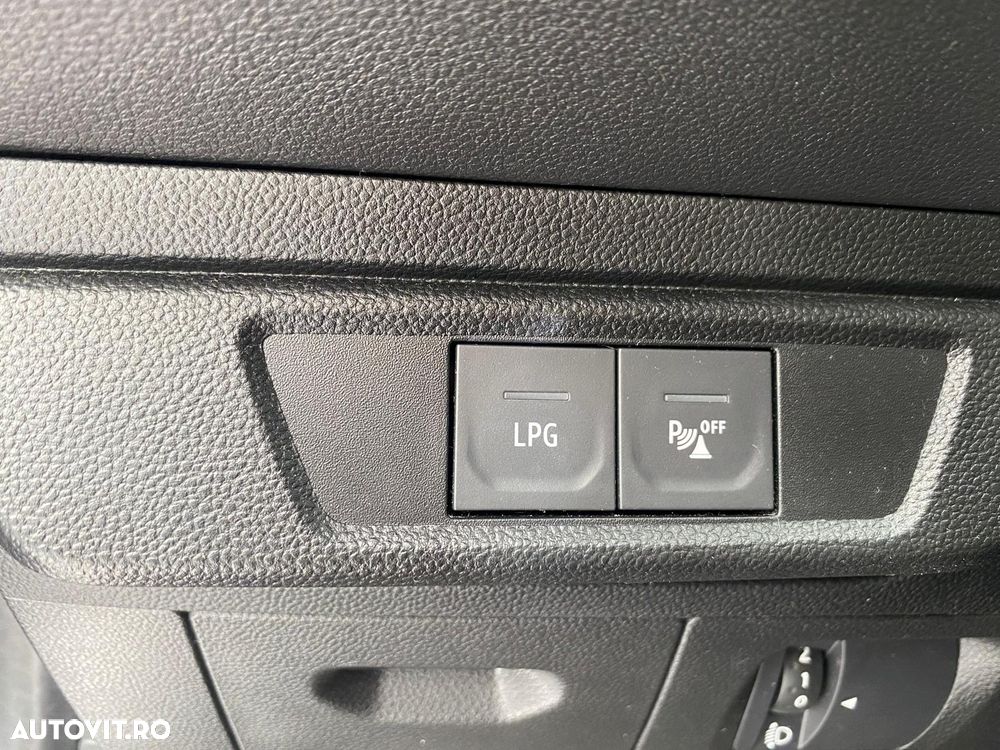 Dacia Sandero Stepway ECO-G 100 MT6 Comfort - 15