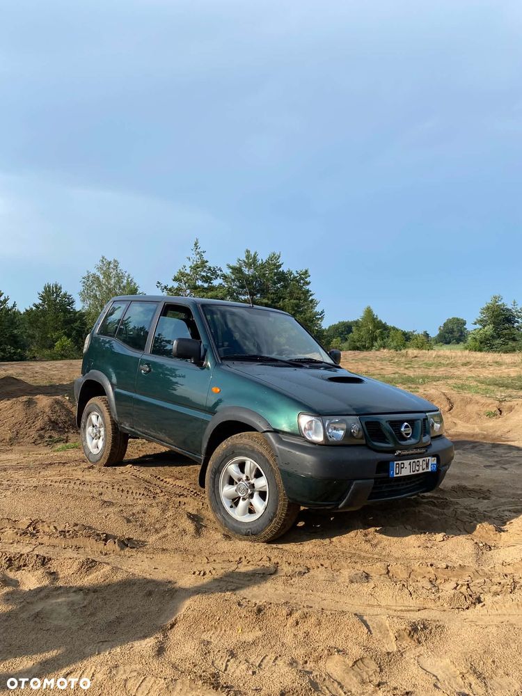 Nissan Terrano 2.7 TDi Comfort - 1