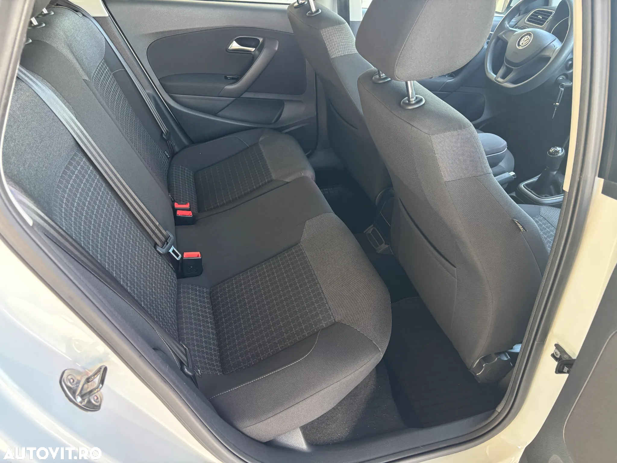 Volkswagen Polo 1.4 TDI CR Comfortline - 30