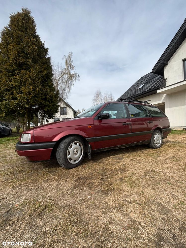 Volkswagen Passat 1.9 TD GL - 18