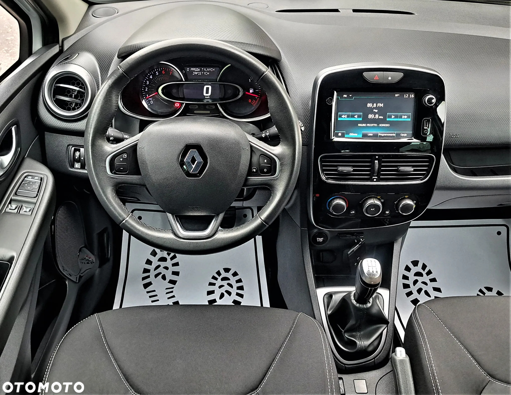 Renault Clio 1.2 16V Limited - 34