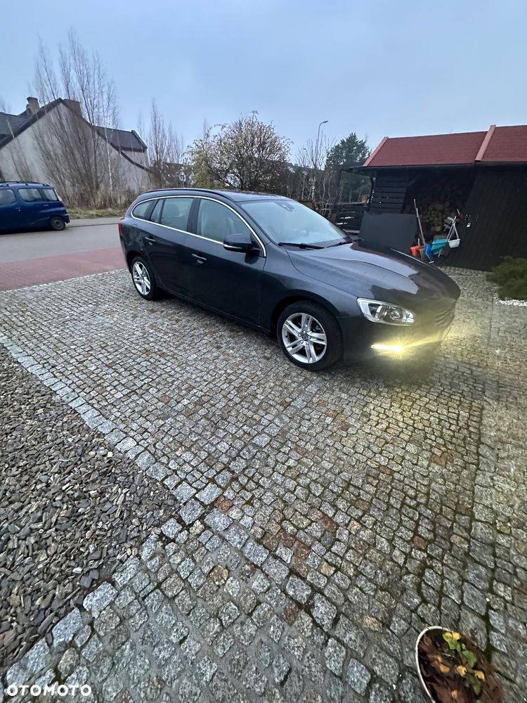 Volvo V60 D4 Drive-E Summum - 5