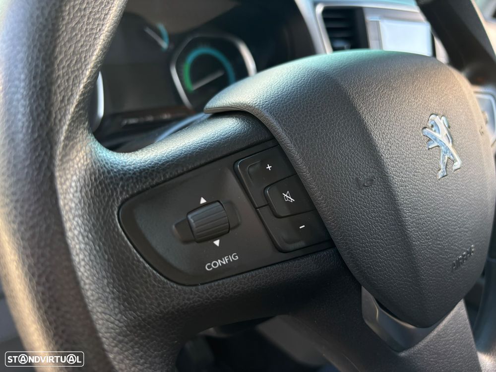 Peugeot e-Expert 75 kWh Semi-Vidrado M Standard - 10