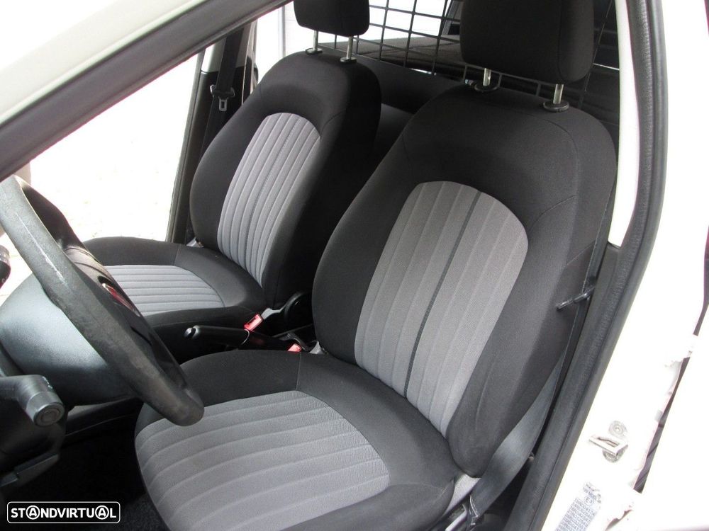 Fiat Punto 1.3 M-jet - 9