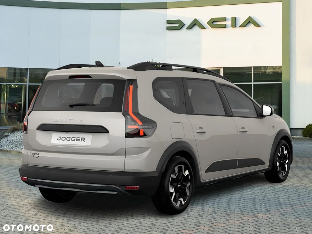 Dacia Jogger 1.8 Full Hybrid 155 Journey MMT 7os - 5