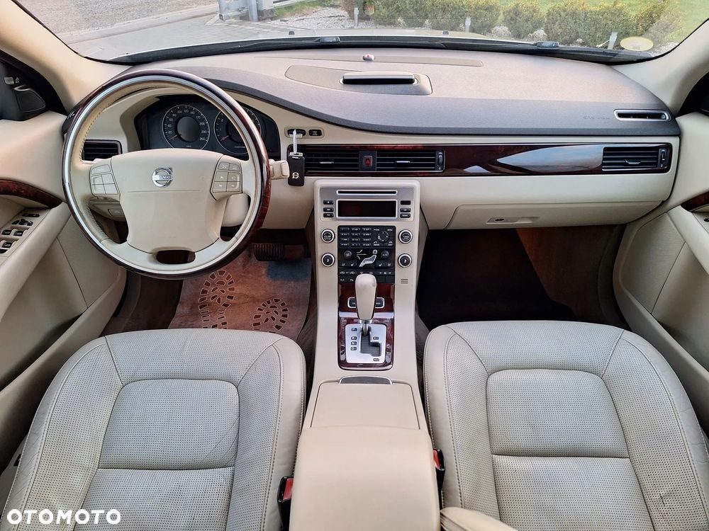 Volvo XC 70 3.2 AWD Summum - 20