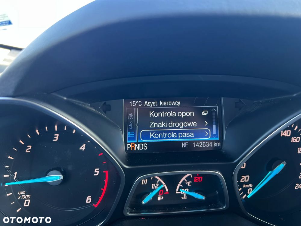 Ford Kuga 2.0 TDCi 4x4 Titanium - 28