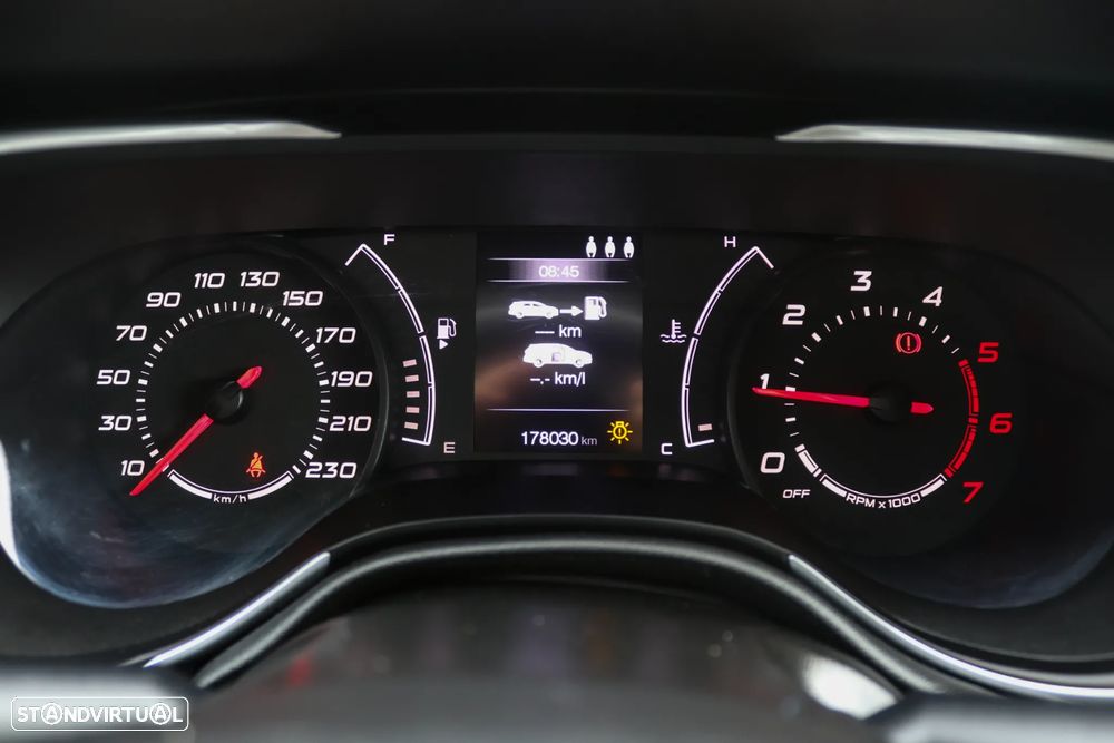Fiat Tipo Station Wagon 1.3 M-Jet Lounge Tech - 10