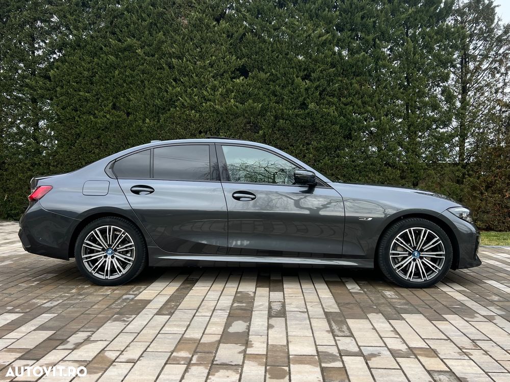 BMW Seria 3 330e xDrive Aut. M Sport - 4