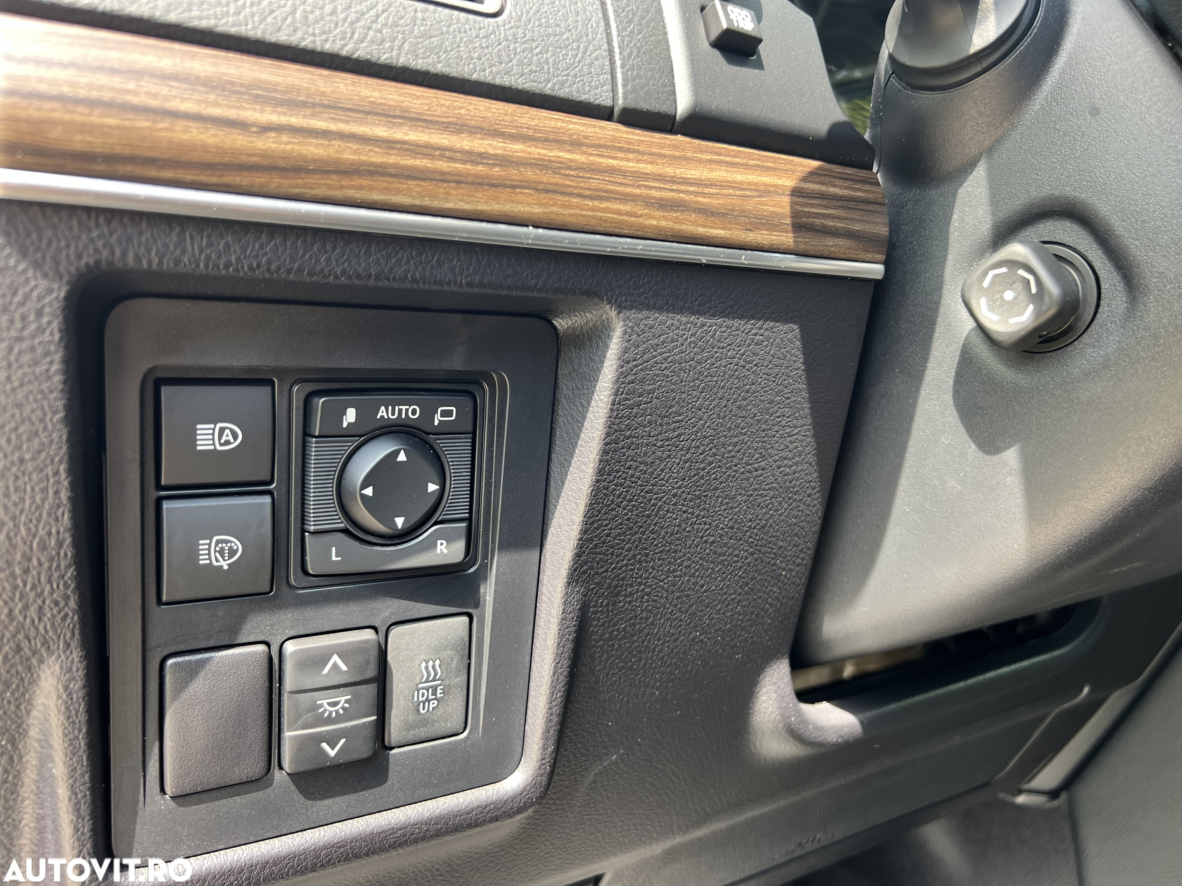 Toyota Land Cruiser 2.8l Turbo D-4D A/T Executive - 22