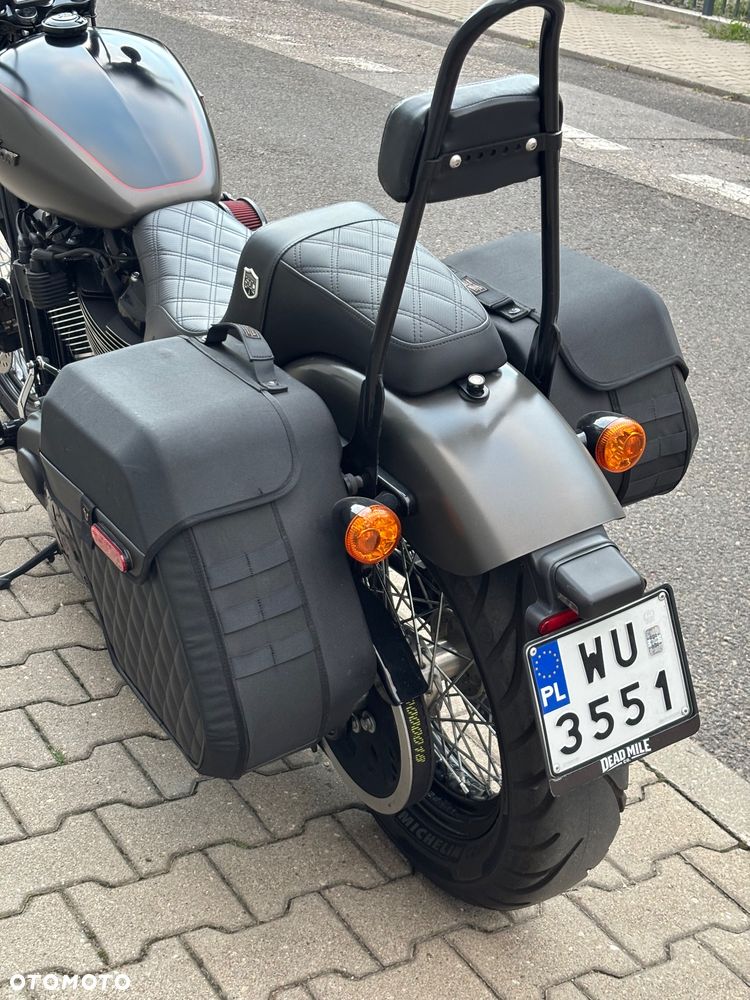 Harley-Davidson Softail Street Bob - 4