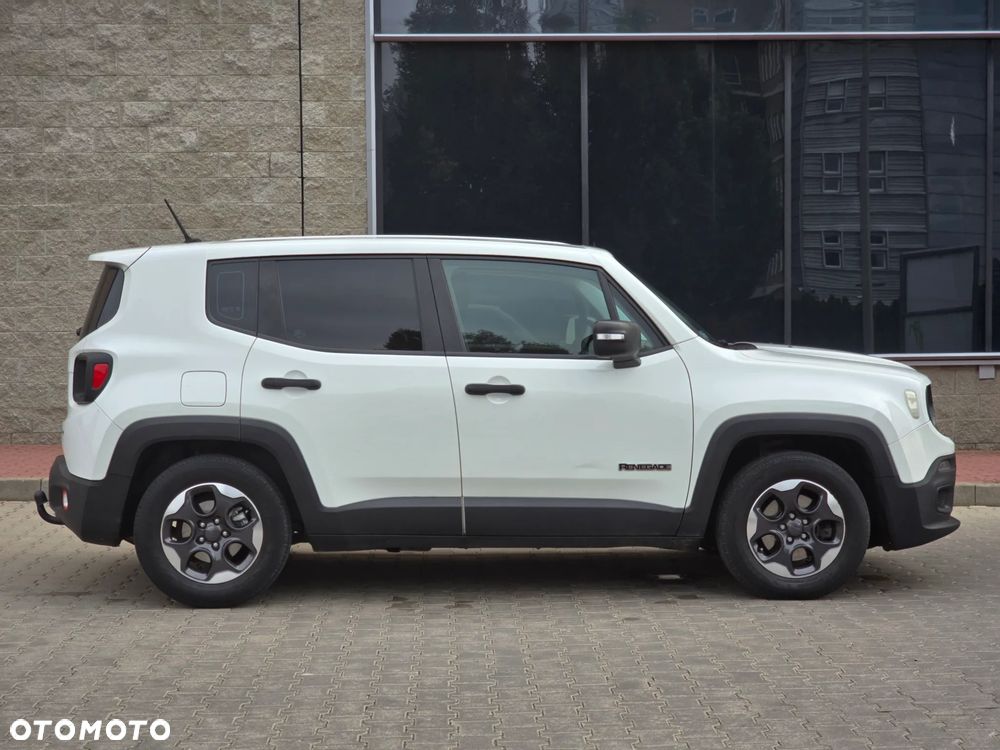 Jeep Renegade 1.6 E-TorQ Sport FWD - 9
