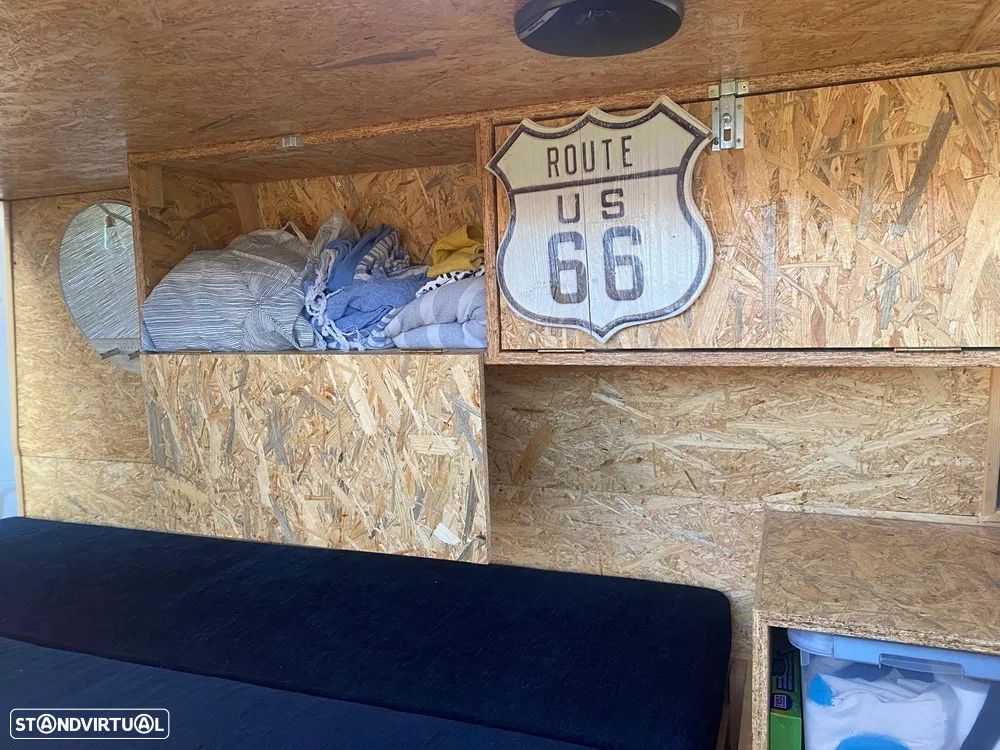 Toyota HiAce 2.5 D-4D Service 2.8T - 7