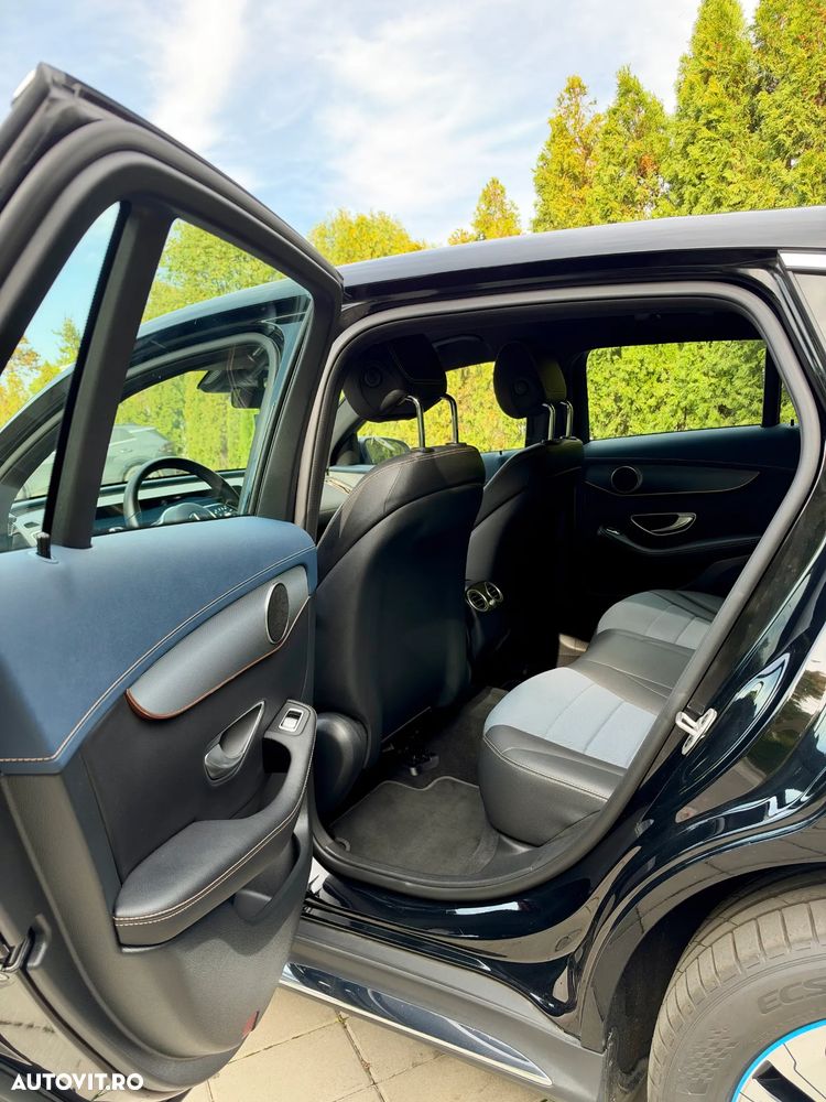 Mercedes-Benz EQC 400 4MATIC - 26